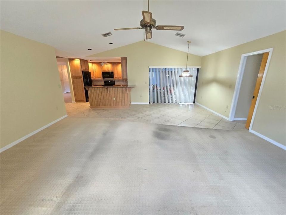 На продажу: $475,000 (3 спален, 2 ванн, 2246 Квадратных фут)