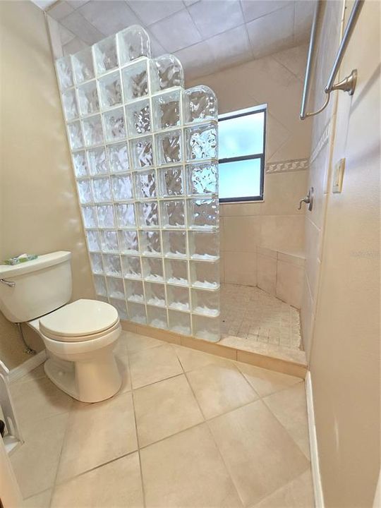 На продажу: $475,000 (3 спален, 2 ванн, 2246 Квадратных фут)