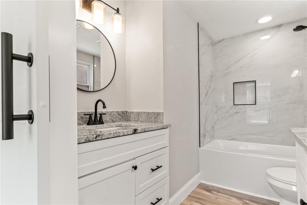 En Venta: $274,900 (4 camas, 2 baños, 1280 Pies cuadrados)