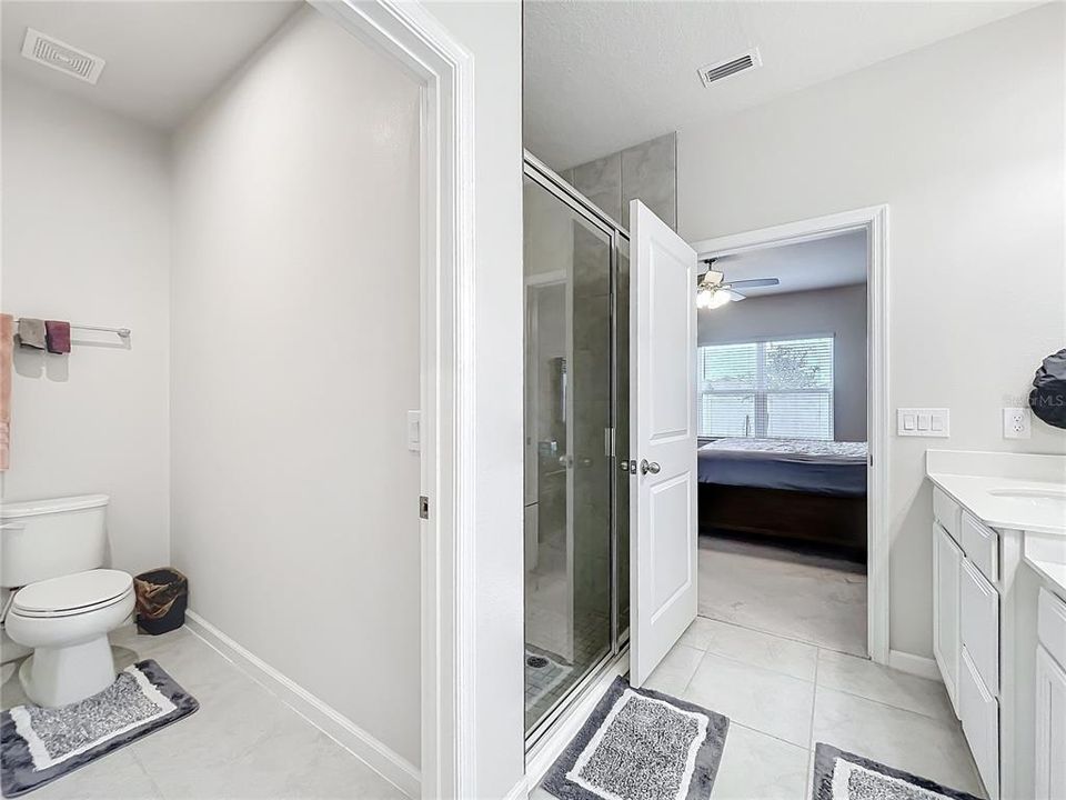 待售: $390,000 (3 贝兹, 2 浴室, 2016 平方英尺)