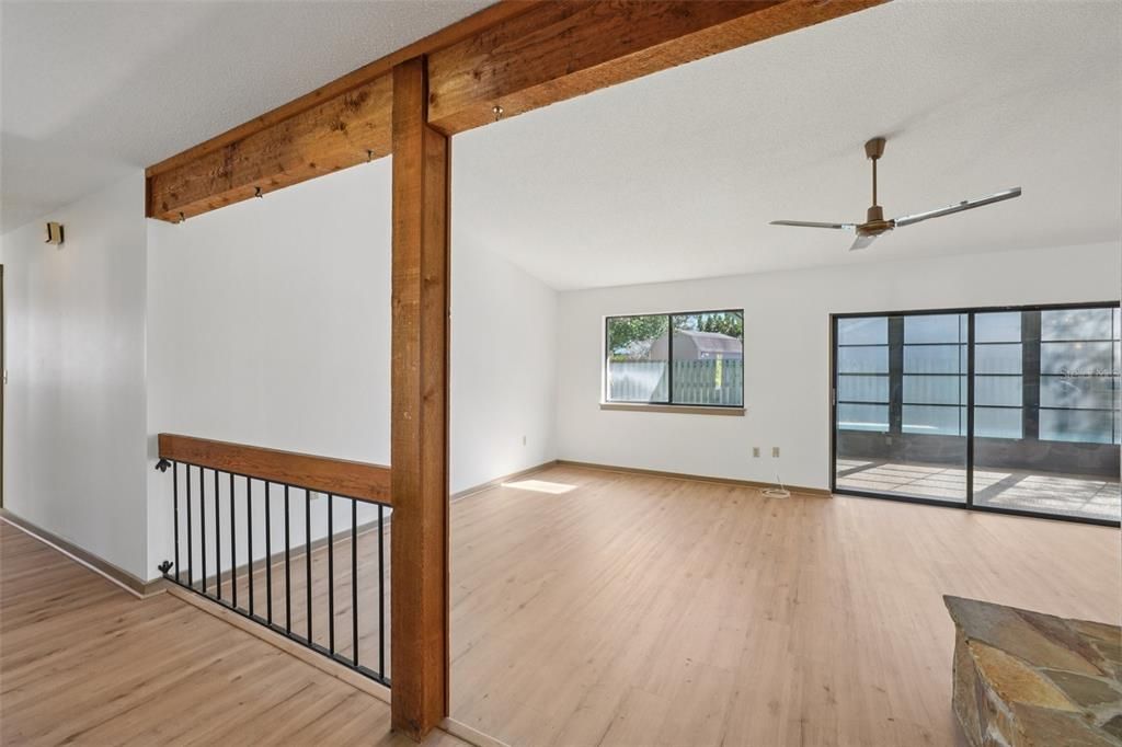 For Sale: $489,900 (3 beds, 2 baths, 1652 Square Feet)