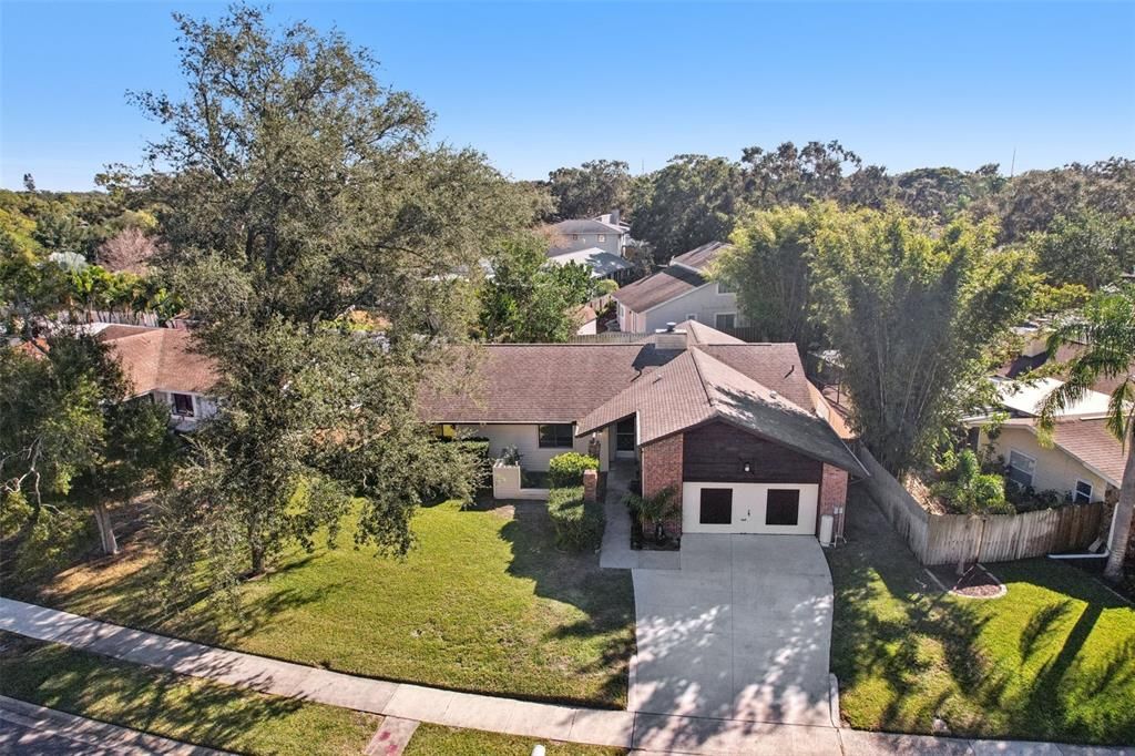 For Sale: $489,900 (3 beds, 2 baths, 1652 Square Feet)