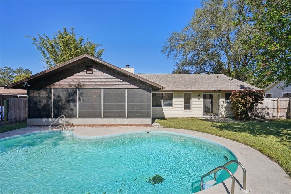 For Sale: $489,900 (3 beds, 2 baths, 1652 Square Feet)