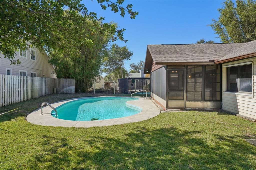 For Sale: $489,900 (3 beds, 2 baths, 1652 Square Feet)