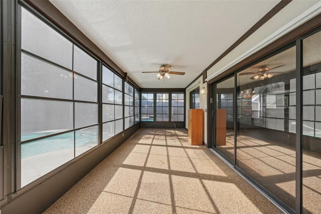 For Sale: $489,900 (3 beds, 2 baths, 1652 Square Feet)