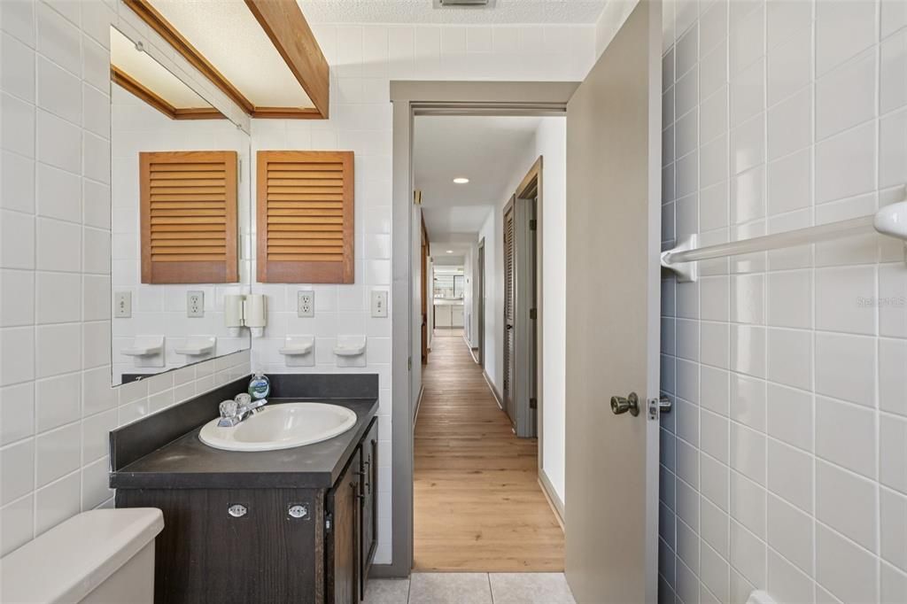 For Sale: $489,900 (3 beds, 2 baths, 1652 Square Feet)