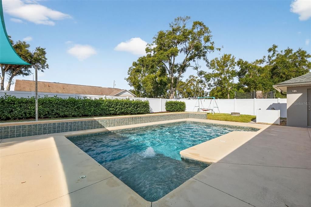 For Sale: $525,000 (4 beds, 3 baths, 2245 Square Feet)