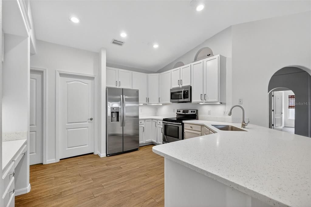 For Sale: $525,000 (4 beds, 3 baths, 2245 Square Feet)