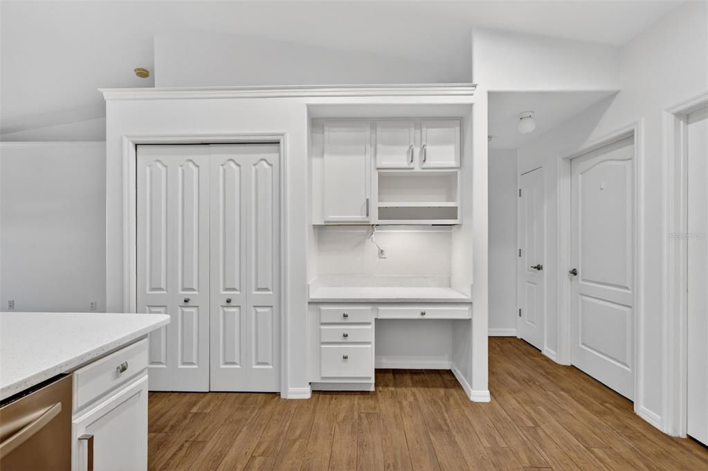 For Sale: $525,000 (4 beds, 3 baths, 2245 Square Feet)