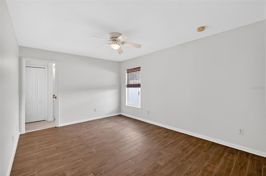 For Sale: $525,000 (4 beds, 3 baths, 2245 Square Feet)