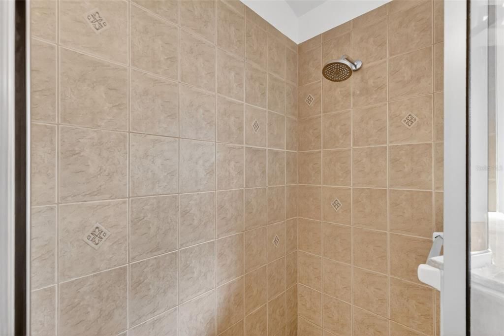 For Sale: $525,000 (4 beds, 3 baths, 2245 Square Feet)