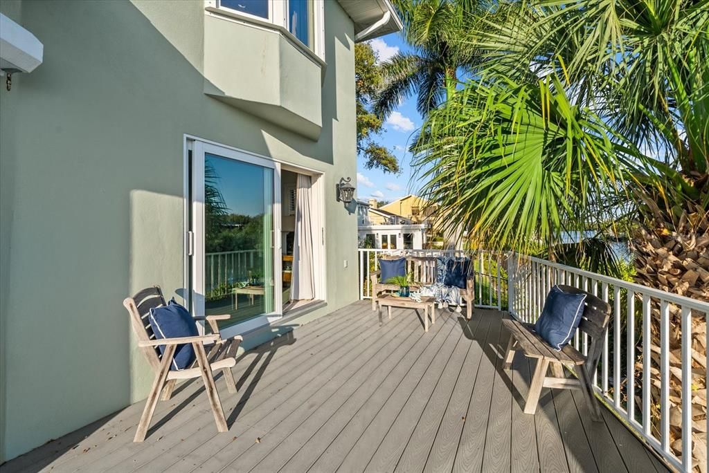 For Sale: $3,200,000 (5 beds, 5 baths, 4261 Square Feet)