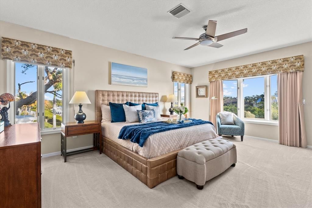 For Sale: $3,200,000 (5 beds, 5 baths, 4261 Square Feet)