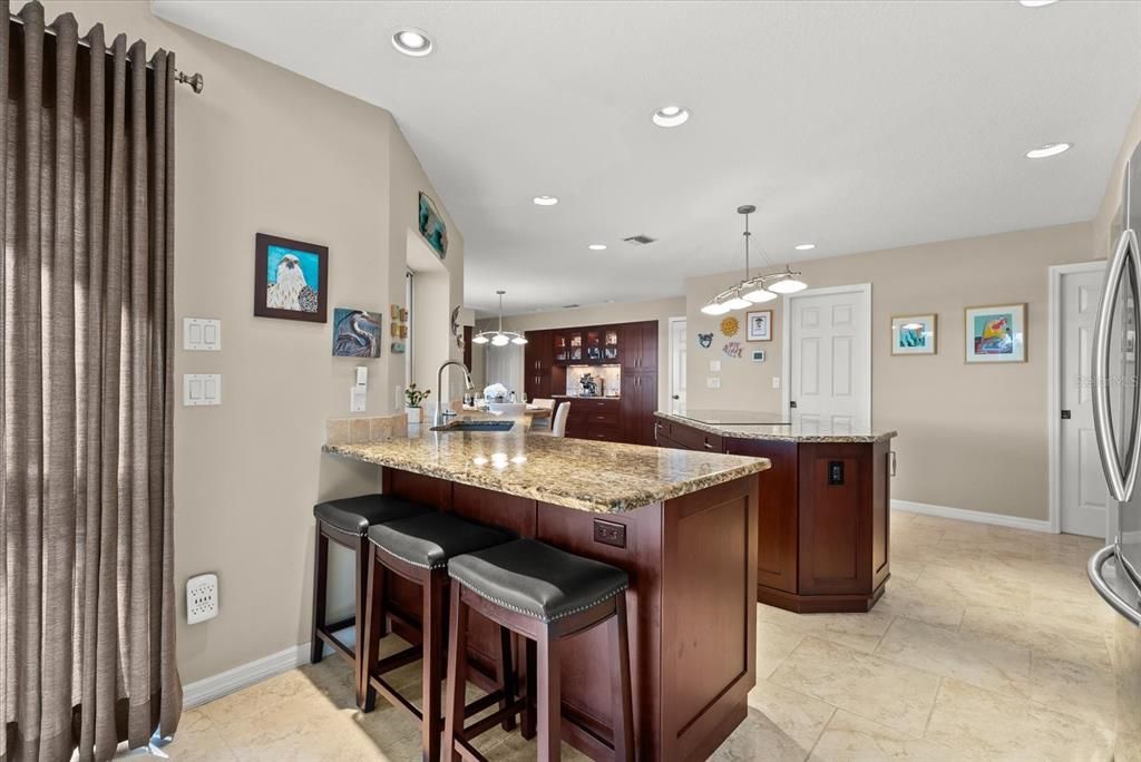 For Sale: $3,200,000 (5 beds, 5 baths, 4261 Square Feet)