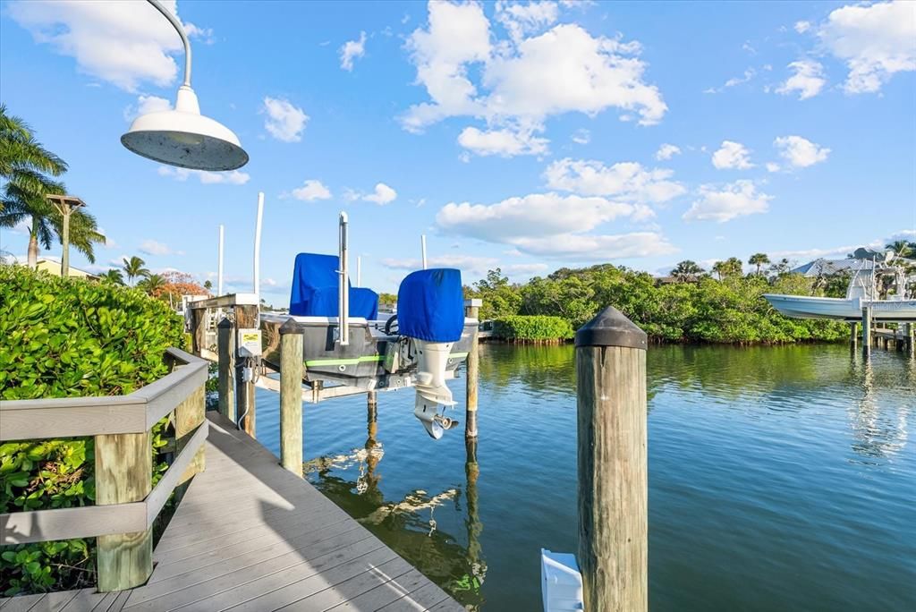 For Sale: $3,200,000 (5 beds, 5 baths, 4261 Square Feet)