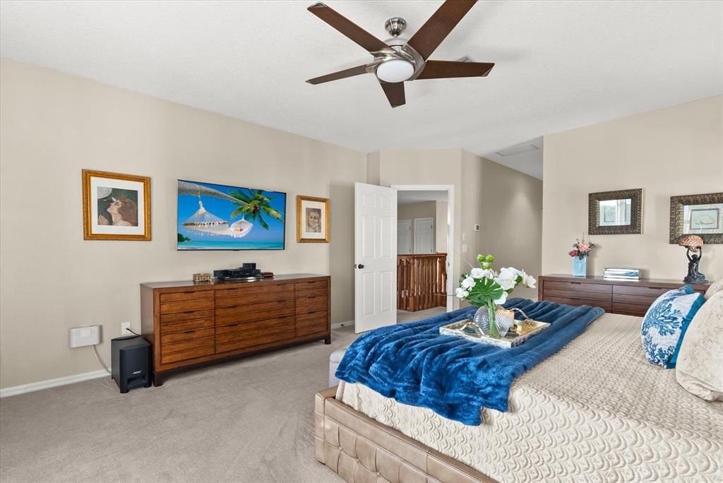 For Sale: $3,200,000 (5 beds, 5 baths, 4261 Square Feet)