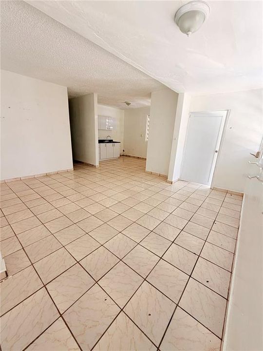 В аренду: $1,500 (4 спален, 2 ванн, 0 Квадратных фут)