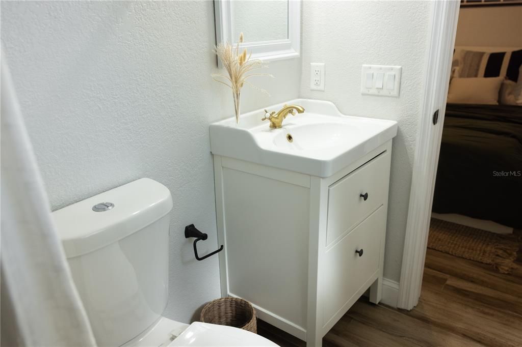 For Sale: $609,000 (3 beds, 3 baths, 1660 Square Feet)