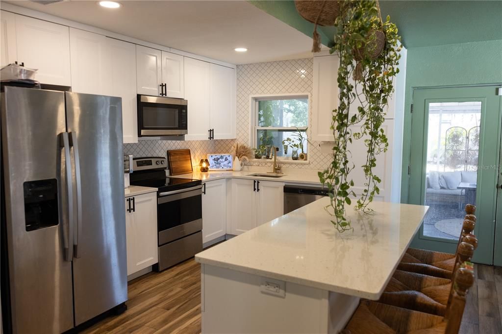 For Sale: $609,000 (3 beds, 3 baths, 1660 Square Feet)