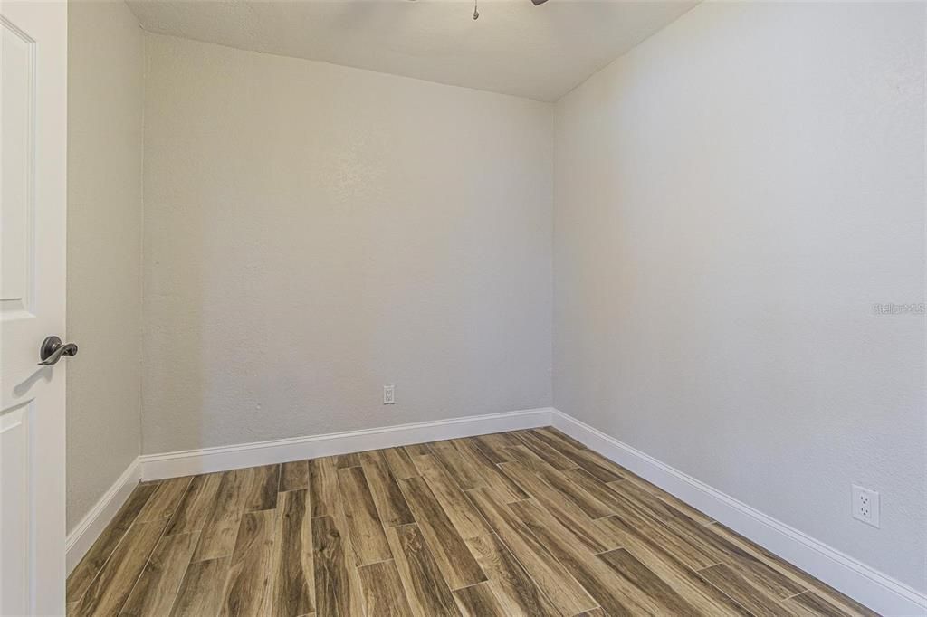 For Sale: $609,000 (3 beds, 3 baths, 1660 Square Feet)