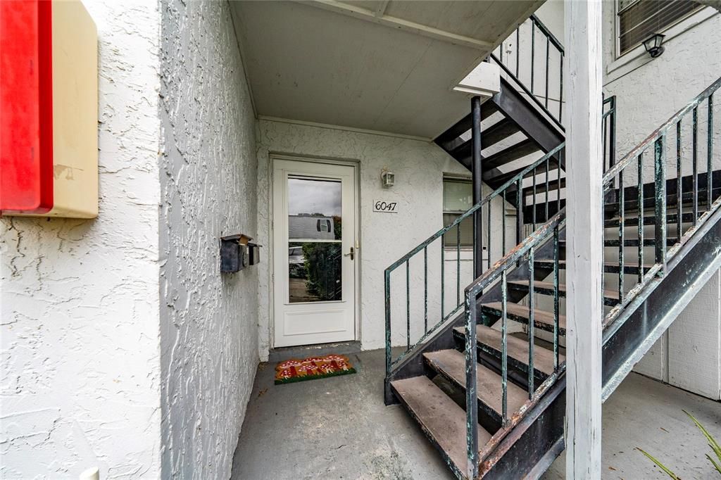 For Sale: $150,000 (2 beds, 2 baths, 1034 Square Feet)