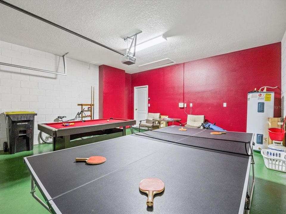 En Venta: $449,000 (4 camas, 3 baños, 1839 Pies cuadrados)