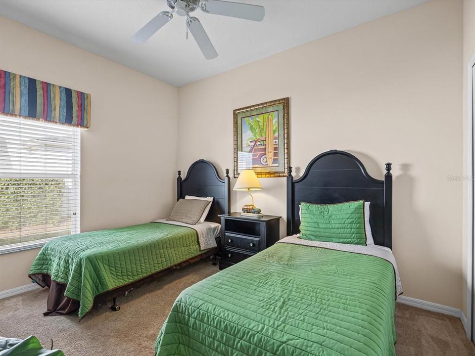 En Venta: $449,000 (4 camas, 3 baños, 1839 Pies cuadrados)