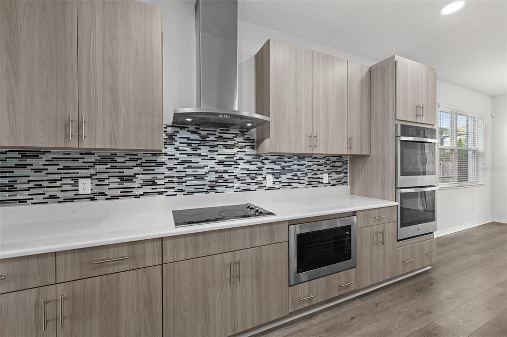 En Renta: $3,495 (5 camas, 3 baños, 3531 Pies cuadrados)