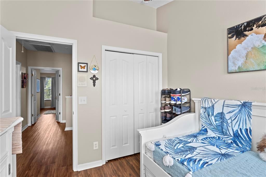 В аренду: $3,400 (3 спален, 2 ванн, 1926 Квадратных фут)