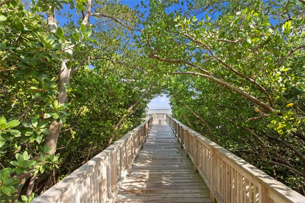 В аренду: $3,400 (3 спален, 2 ванн, 1926 Квадратных фут)