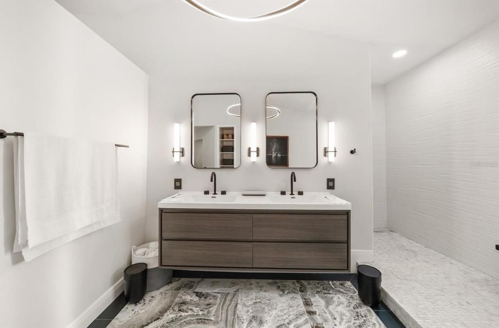 待售: $1,350,000 (3 贝兹, 3 浴室, 3514 平方英尺)