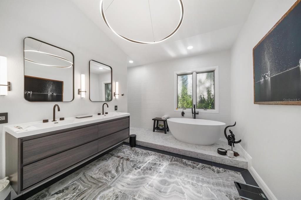 待售: $1,350,000 (3 贝兹, 3 浴室, 3514 平方英尺)