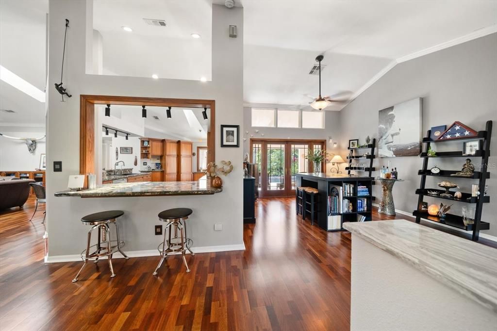 待售: $1,350,000 (3 贝兹, 3 浴室, 3514 平方英尺)