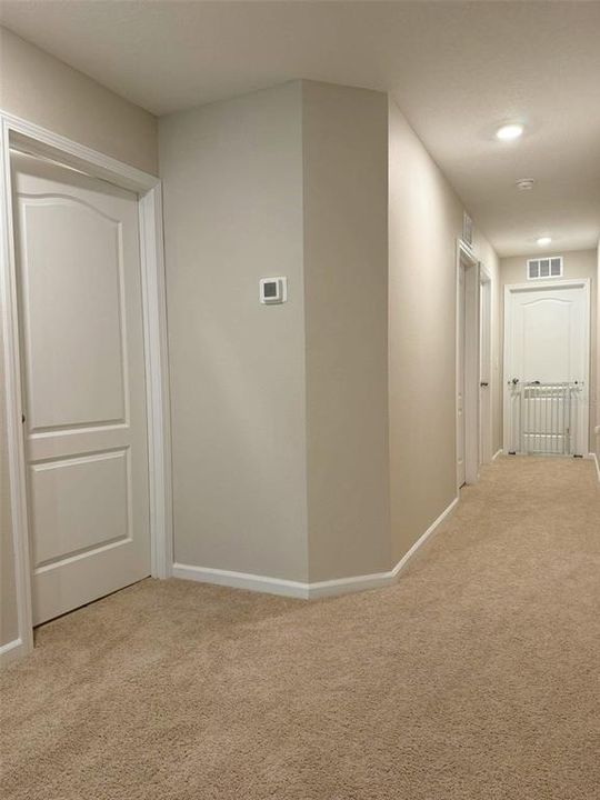 待售: $257,000 (3 贝兹, 2 浴室, 1722 平方英尺)