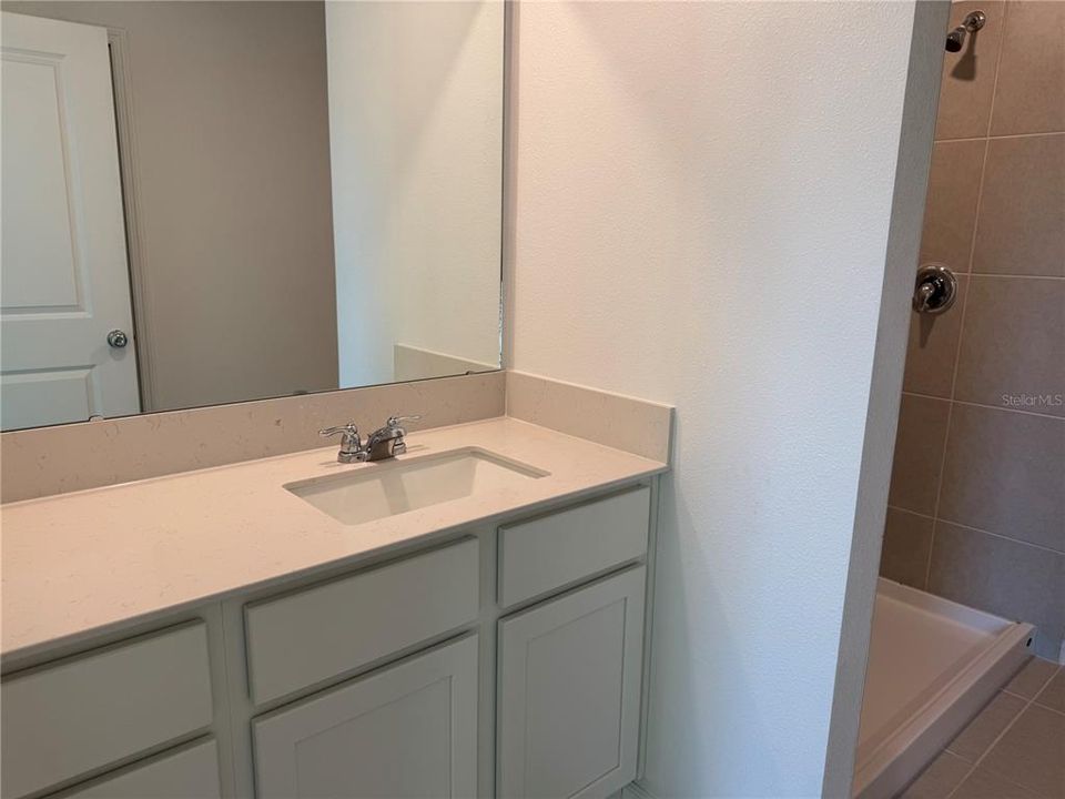 出租: $2,495 (4 贝兹, 3 浴室, 2174 平方英尺)