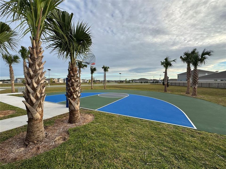 En Renta: $2,495 (4 camas, 3 baños, 2174 Pies cuadrados)