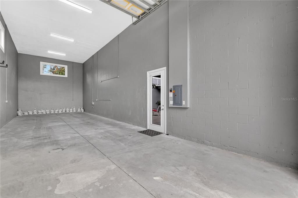 待售: $582,500 (2 贝兹, 2 浴室, 1761 平方英尺)