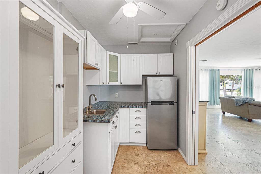 En Venta: $650,000 (3 camas, 2 baños, 1663 Pies cuadrados)