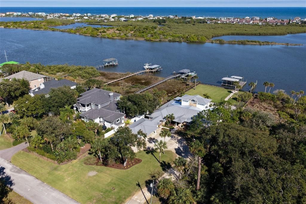 For Sale: $2,199,000 (6 beds, 5 baths, 4821 Square Feet)