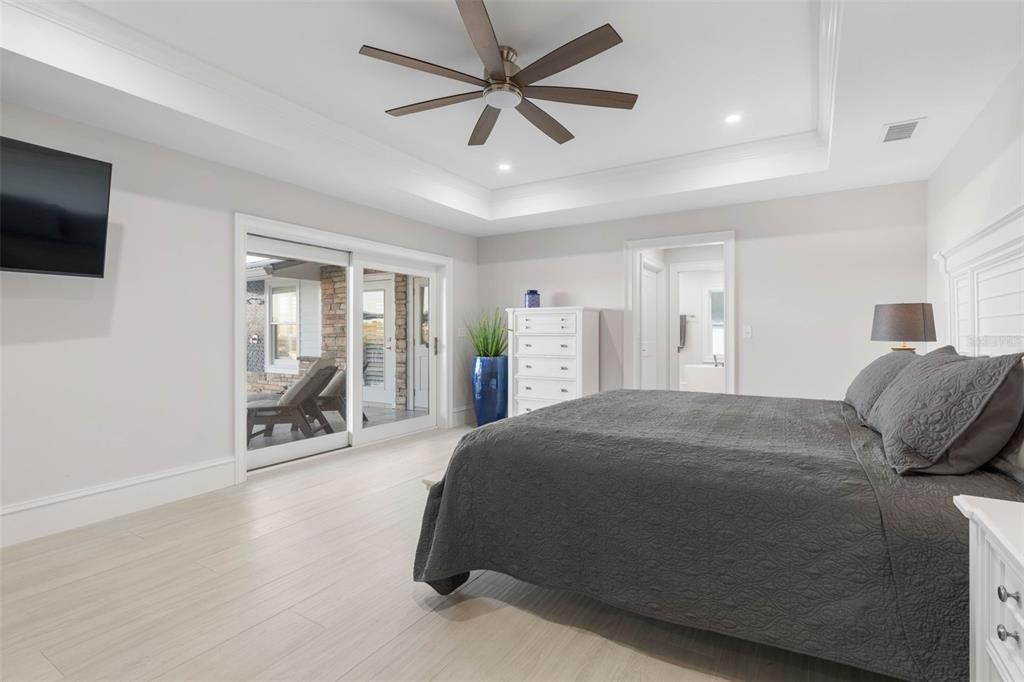 For Sale: $2,199,000 (6 beds, 5 baths, 4821 Square Feet)