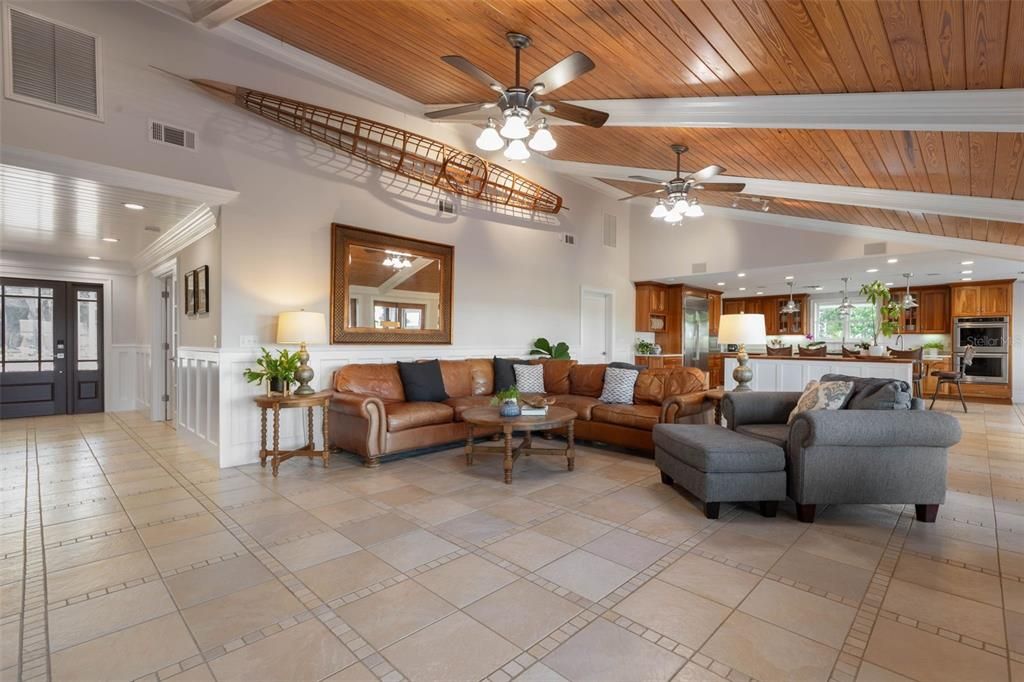 For Sale: $2,199,000 (6 beds, 5 baths, 4821 Square Feet)