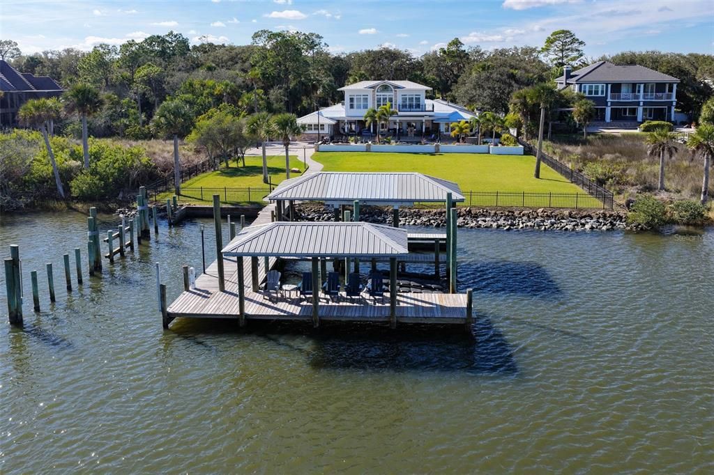 For Sale: $2,199,000 (6 beds, 5 baths, 4821 Square Feet)