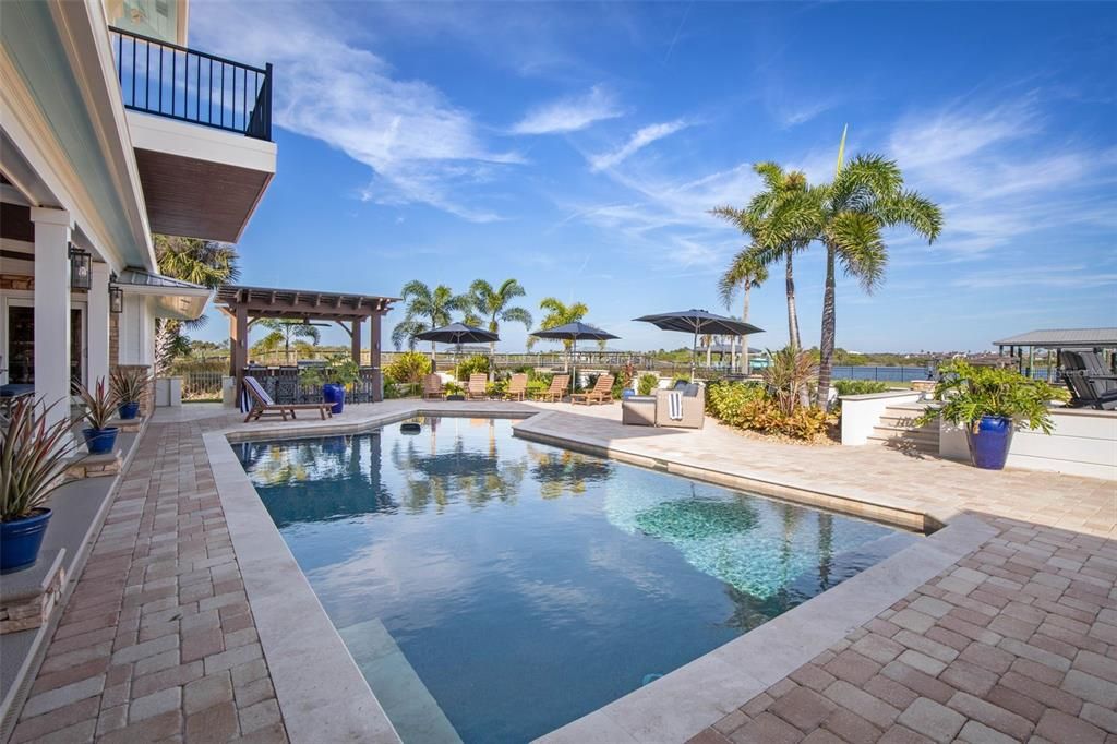 For Sale: $2,199,000 (6 beds, 5 baths, 4821 Square Feet)