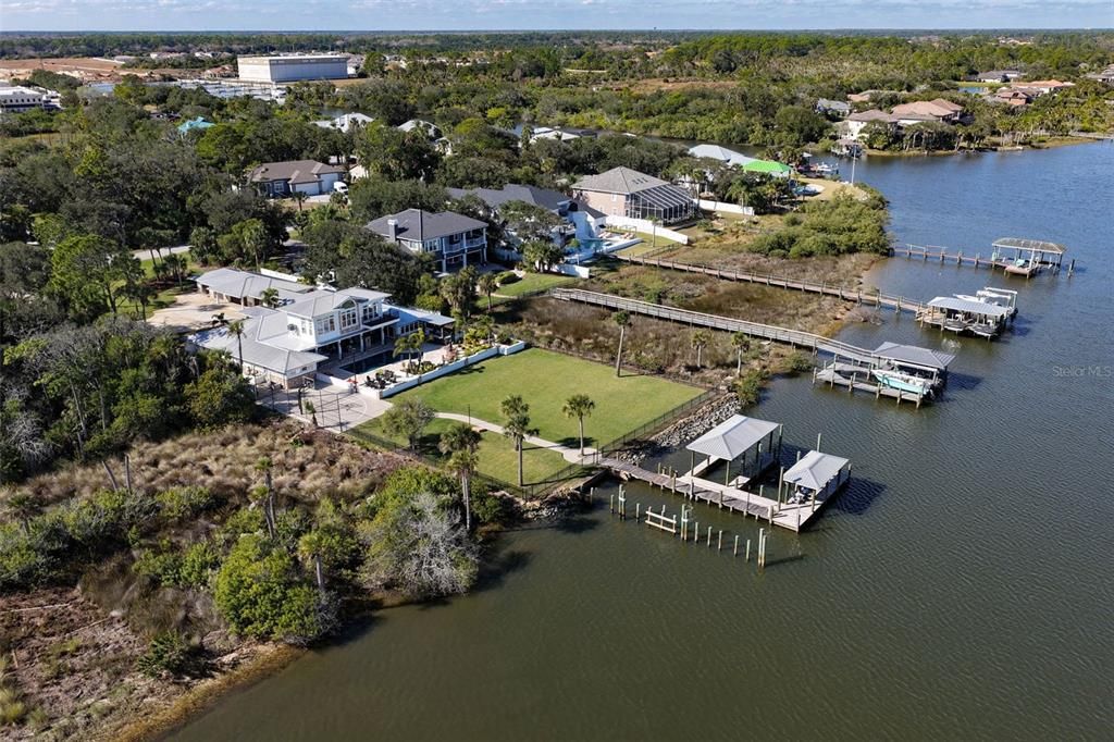 For Sale: $2,199,000 (6 beds, 5 baths, 4821 Square Feet)