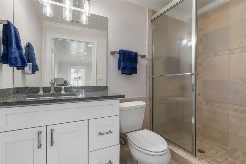 For Sale: $2,199,000 (6 beds, 5 baths, 4821 Square Feet)