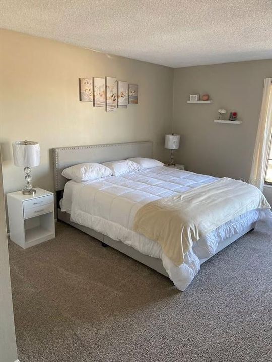 For Sale: $168,900 (2 beds, 2 baths, 1128 Square Feet)