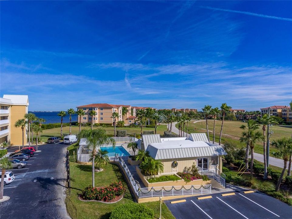 待售: $345,000 (3 贝兹, 2 浴室, 1592 平方英尺)