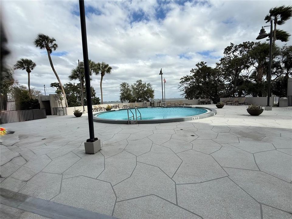 出租: $3,500 (2 贝兹, 2 浴室, 1320 平方英尺)