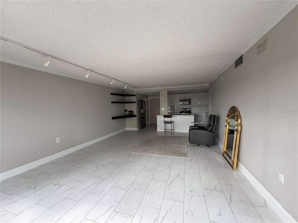 出租: $3,500 (2 贝兹, 2 浴室, 1320 平方英尺)