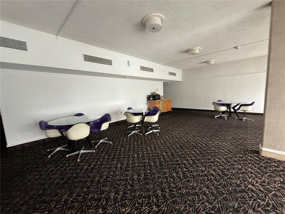 出租: $3,500 (2 贝兹, 2 浴室, 1320 平方英尺)